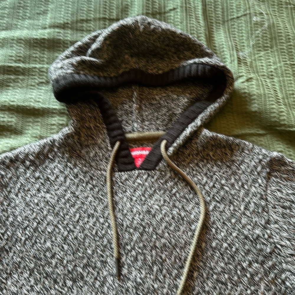 Hooded sweater